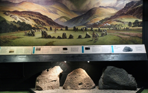 O círculo de pedras de Castlerigg representado no museu Tully House/ Castlerigg landscape in the Tully House 